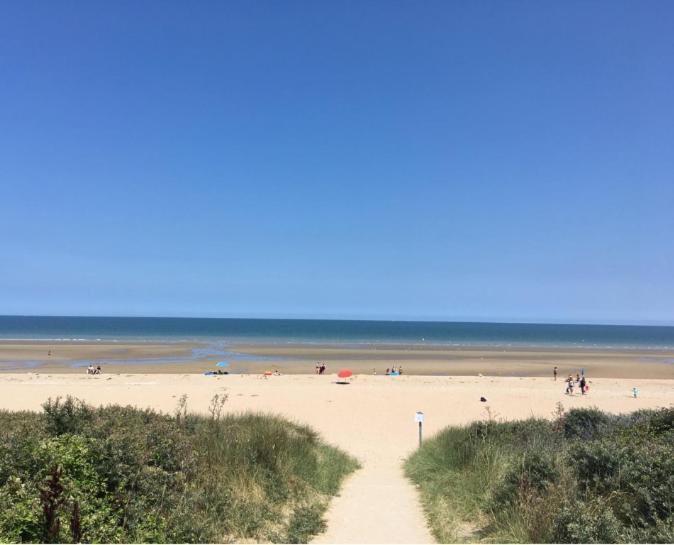 Ferienwohnung Les Alises Merville-Franceville-Plage Exterior foto